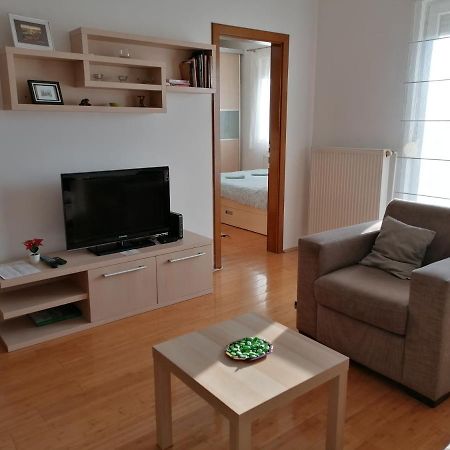Apartman Breza Krusevac Ngoại thất bức ảnh
